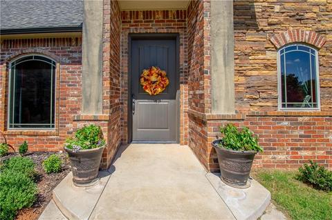 2324 E Rock Crk, Tuttle, OK 73089 photo 1