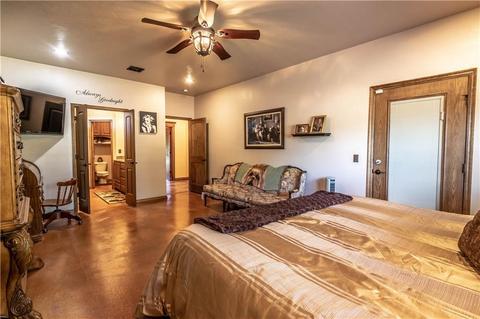 2324 E Rock Crk, Tuttle, OK 73089 photo 28