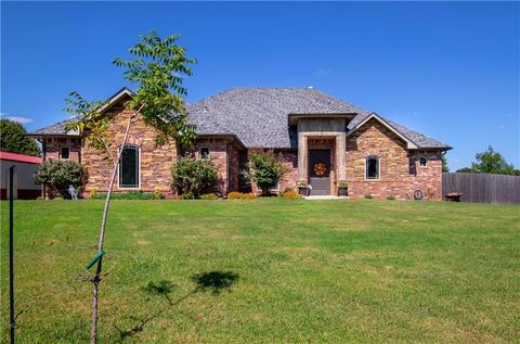 2324 E Rock Crk, Tuttle, OK 73089 photo 2