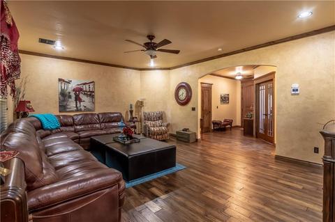 2324 E Rock Crk, Tuttle, OK 73089 photo 11
