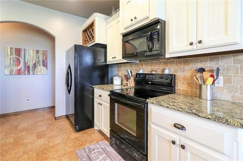 2917 Elmo Way, Moore, OK 73160 photo 12