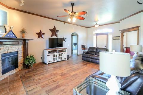 2917 Elmo Way, Moore, OK 73160 photo 7