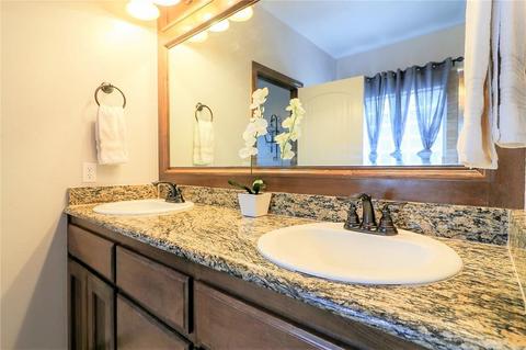 2917 Elmo Way, Moore, OK 73160 photo 24