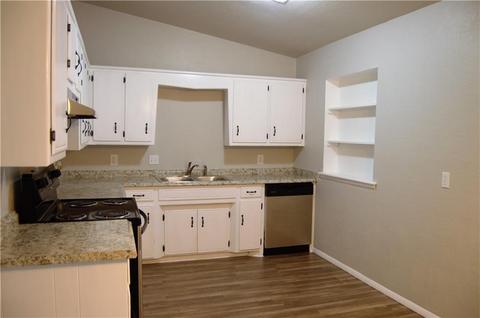 3609 N Markwell Ave, Bethany, OK 73008 photo 7