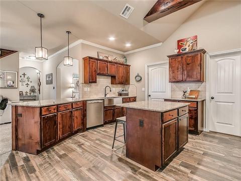 20607 Frontier Ave, Harrah, OK 73045 photo 6