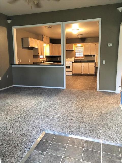 302 E Washington, Crescent, OK 73028 photo 2