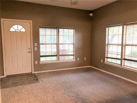 302 E Washington, Crescent, OK 73028 photo 5