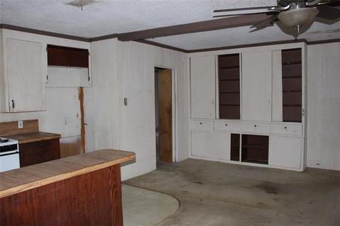 1040 E Walnut, Altus, OK 73521 photo 8