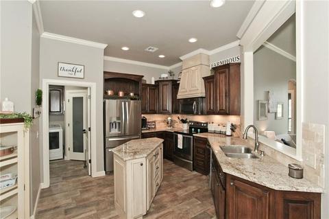 619 Joshua Dr, Tuttle, OK 73089 photo 6