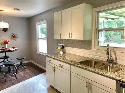 108 E Haddock, Norman, OK 73069 photo 2