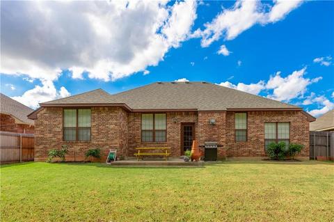 4220 Mackenzie Dr, Moore, OK 73160 photo 25