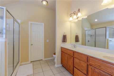 4220 Mackenzie Dr, Moore, OK 73160 photo 13