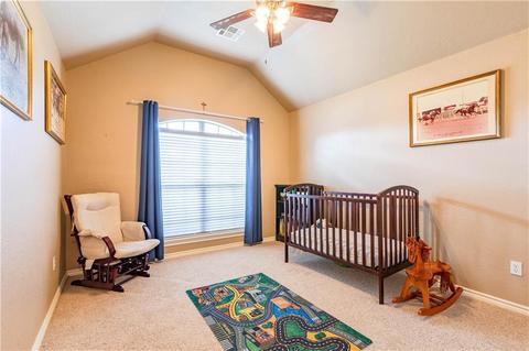 4220 Mackenzie Dr, Moore, OK 73160 photo 17