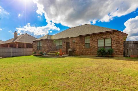 4220 Mackenzie Dr, Moore, OK 73160 photo 24
