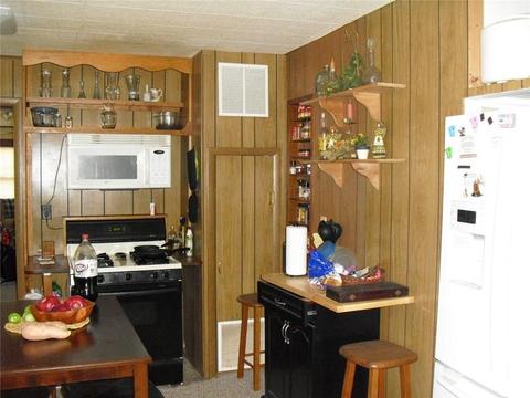 1505 E Main St, Shawnee, OK 74801 photo 3
