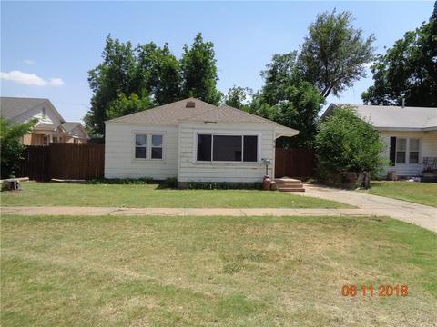 618 E Walnut St, Altus, OK 73521 photo 1