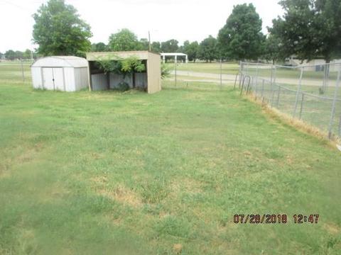 802 Parkview, Cushing, OK 74023 photo 6