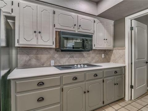 120 E Platt Dr, Yukon, OK 73099 photo 12