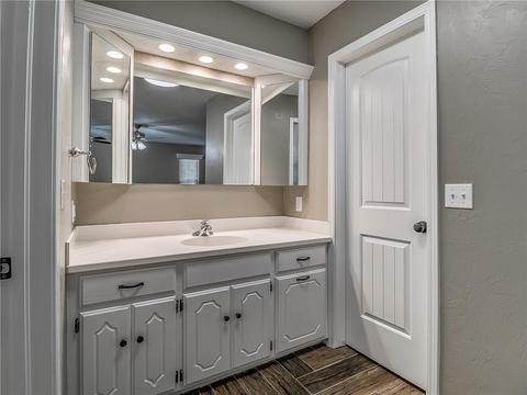 120 E Platt Dr, Yukon, OK 73099 photo 18