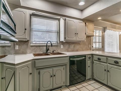 120 E Platt Dr, Yukon, OK 73099 photo 13