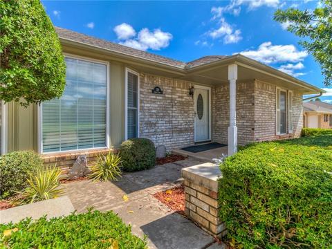 120 E Platt Dr, Yukon, OK 73099 photo 1