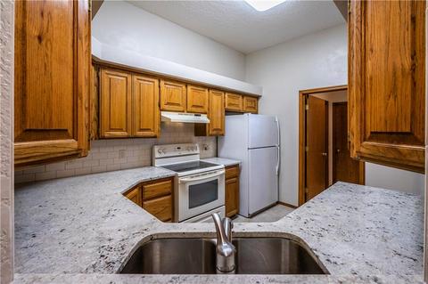 609 Old Bugle Rd, Edmond, OK 73003 photo 12
