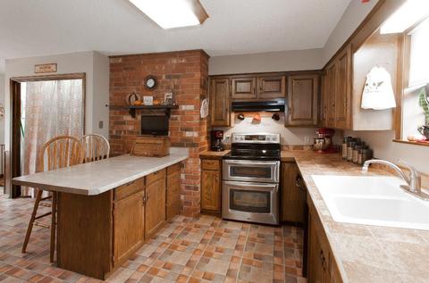 155 Regency, Clinton, OK 73601 photo 7