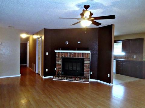 1405 Allyson Cir, Altus, OK 73521 photo 5