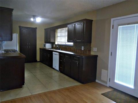1405 Allyson Cir, Altus, OK 73521 photo 12