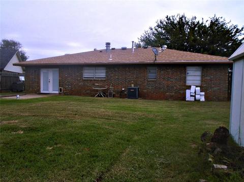 1405 Allyson Cir, Altus, OK 73521 photo 36