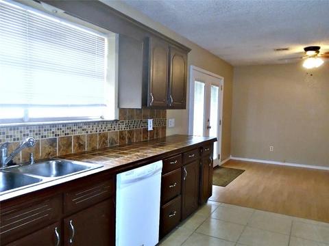 1405 Allyson Cir, Altus, OK 73521 photo 14