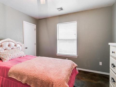 1005 N Gale Ave, Moore, OK 73160 photo 7