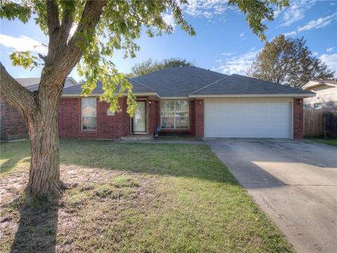 1005 N Gale Ave, Moore, OK 73160 photo 1