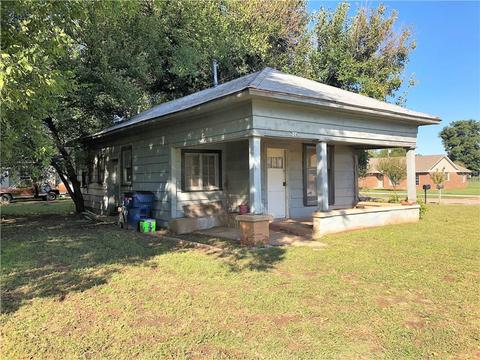 524 E Washington St, Crescent, OK 73028 photo 2