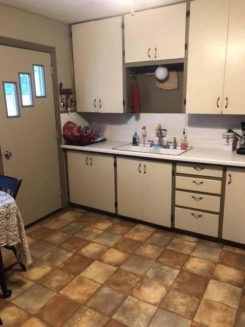 601 S Cearlock, Cheyenne, OK 73628 photo 8