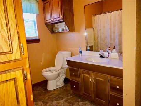 302 E Main, Tecumseh, OK 74873 photo 17