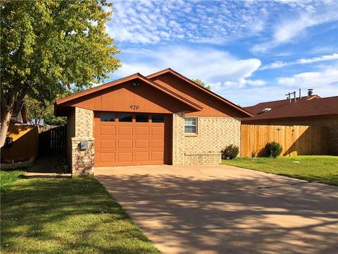 920 Grady, Altus, OK 73521 photo 2