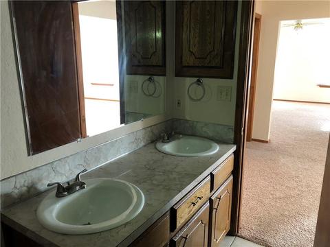 920 Grady, Altus, OK 73521 photo 15