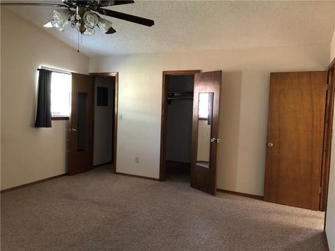 920 Grady, Altus, OK 73521 photo 11