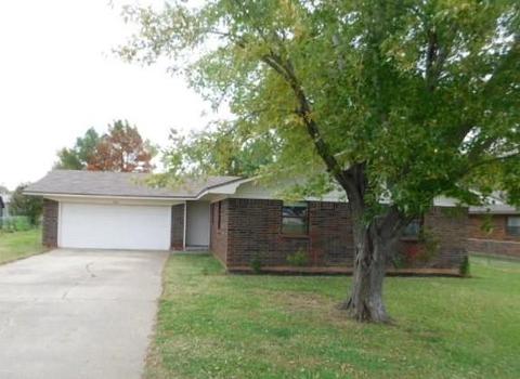 502 Brakefield Dr, Wayne, OK 73095 photo 1