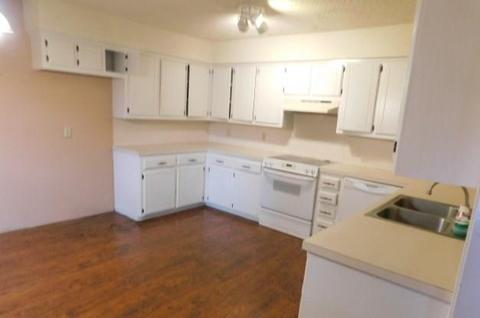 502 Brakefield Dr, Wayne, OK 73095 photo 7
