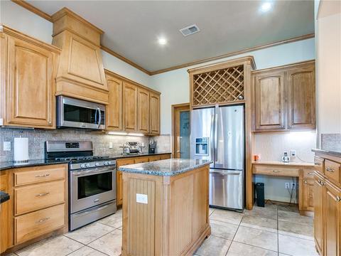 4526 Apple Estates Rd, Moore, OK 73160 photo 29