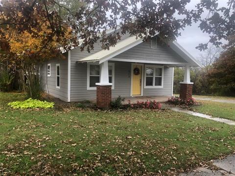 615 E 8th St, Chandler, OK 74834 photo 1