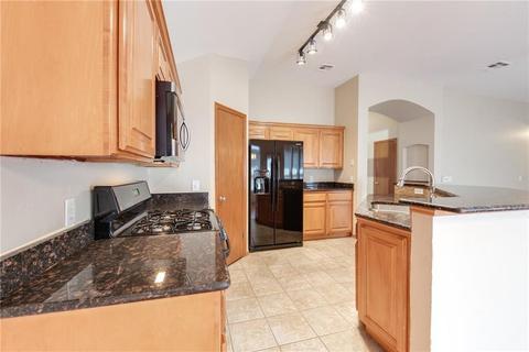 613 Hedgewood Dr, Moore, OK 73160 photo 10