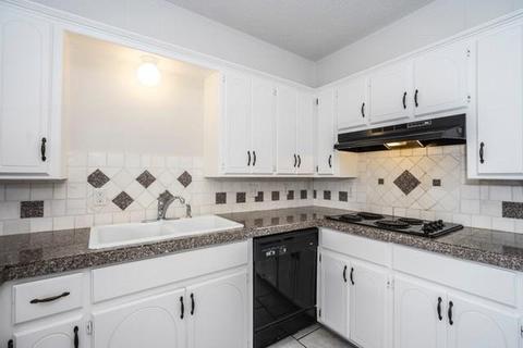 1709 Rolling Stone, Norman, OK 73071 photo 5