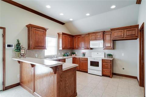 704 Meleah, Mcloud, OK 74851 photo 10
