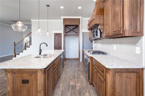 1920 NE 25th St, Moore, OK 73160 photo 9