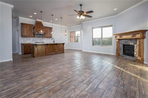 1920 NE 25th St, Moore, OK 73160 photo 5