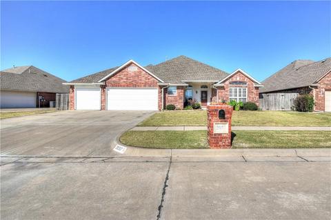 2037 Oak Dr, Moore, OK 73170 photo 2