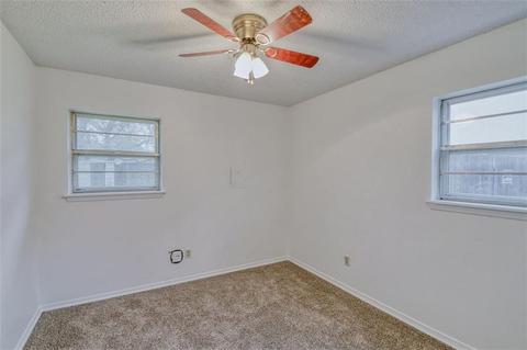 1517 Lakecrest, Norman, OK 73071 photo 19
